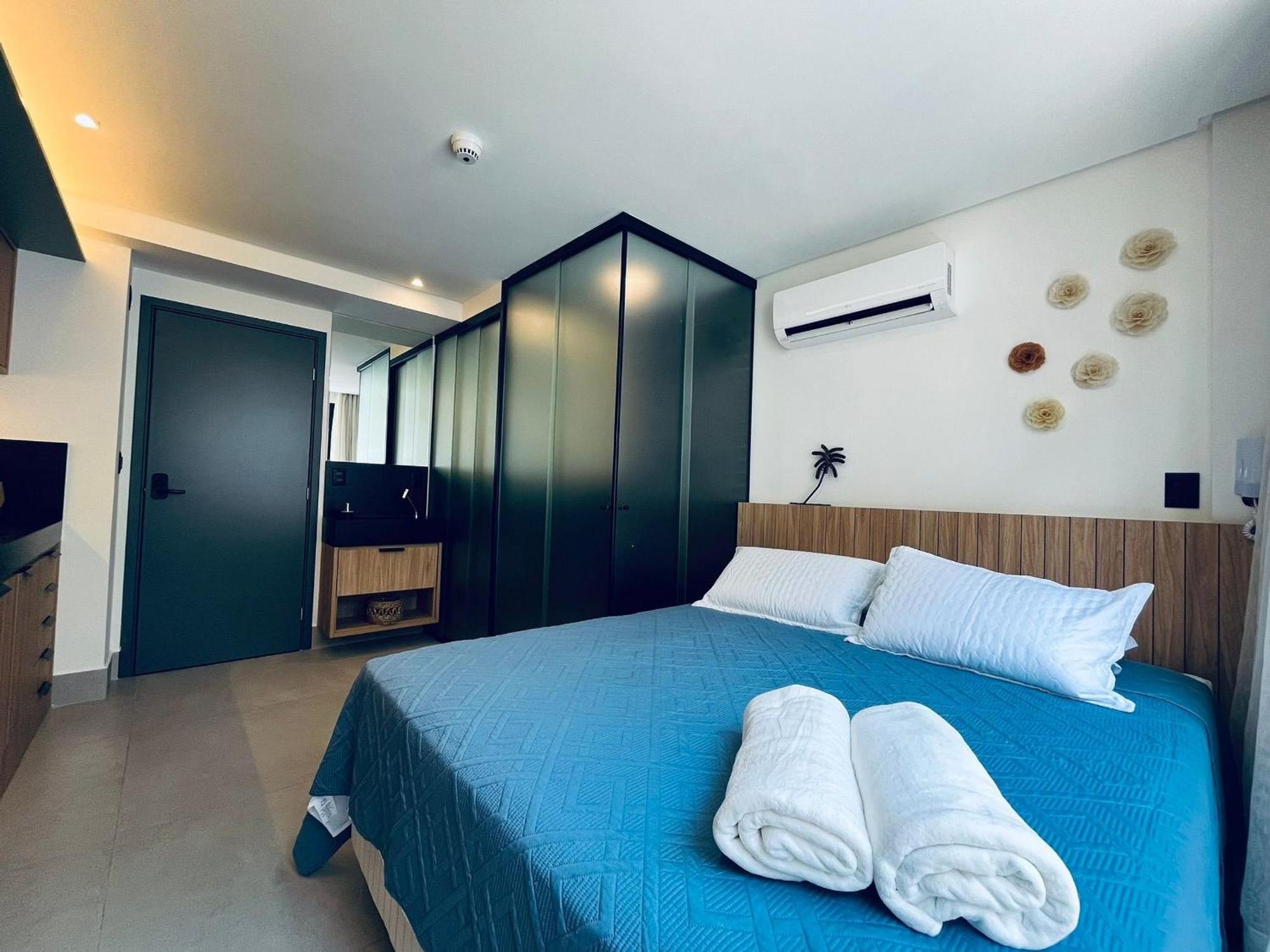 Apartamento Elegante Acomodacao No Bessa. Gbs 408 João Pessoa